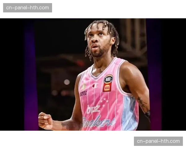 南京同曦签下1米81后卫卡特赖特，曾效力澳洲NBL